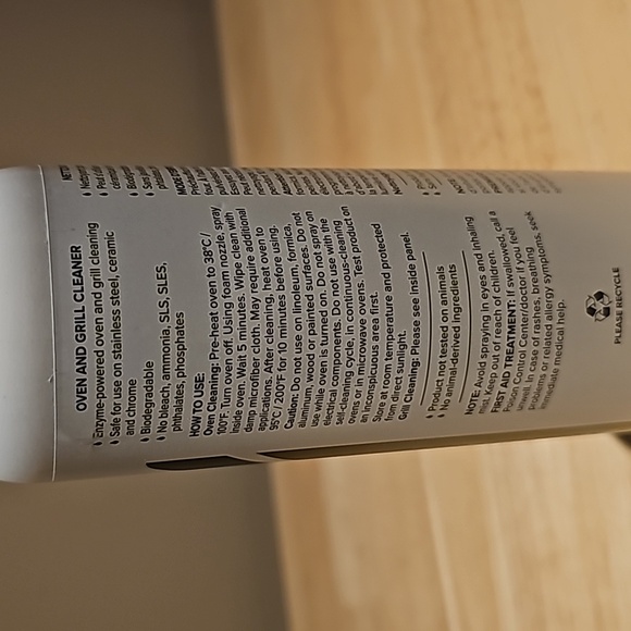 Norwex Oven & Grill Cleaner - Picture 3 of 3